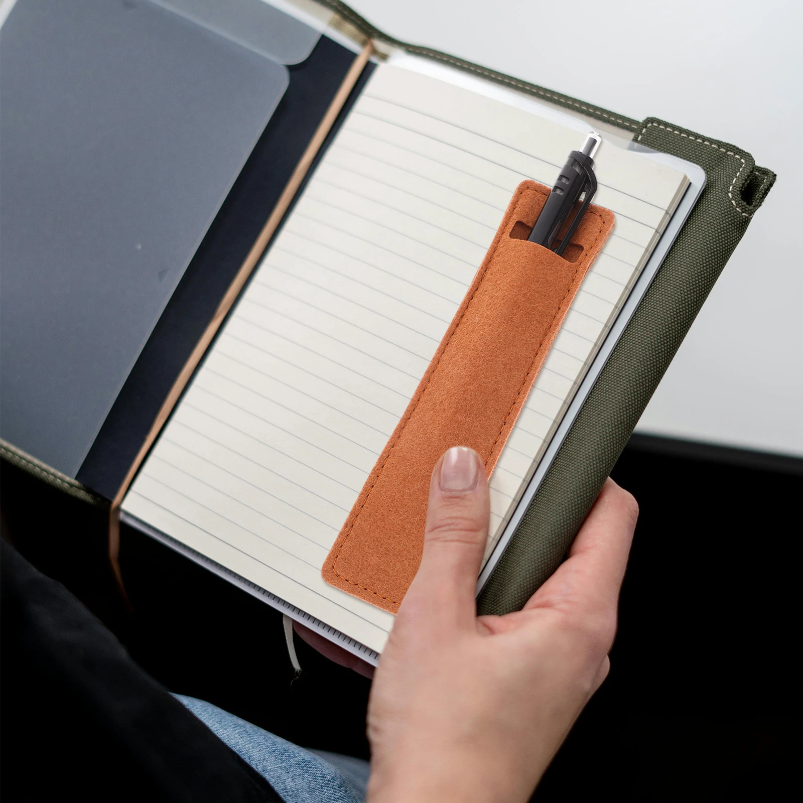 

8pcs Felt Pencil Case Pen Holder For Notebook Single Pen Case Stylish Simple Design Storage Bag For Pens Stationery