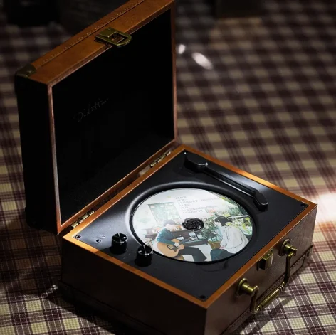 

Portable Retro CD Player Album Disc Player Supports Bluetooth USB Flash Drive Charging Model