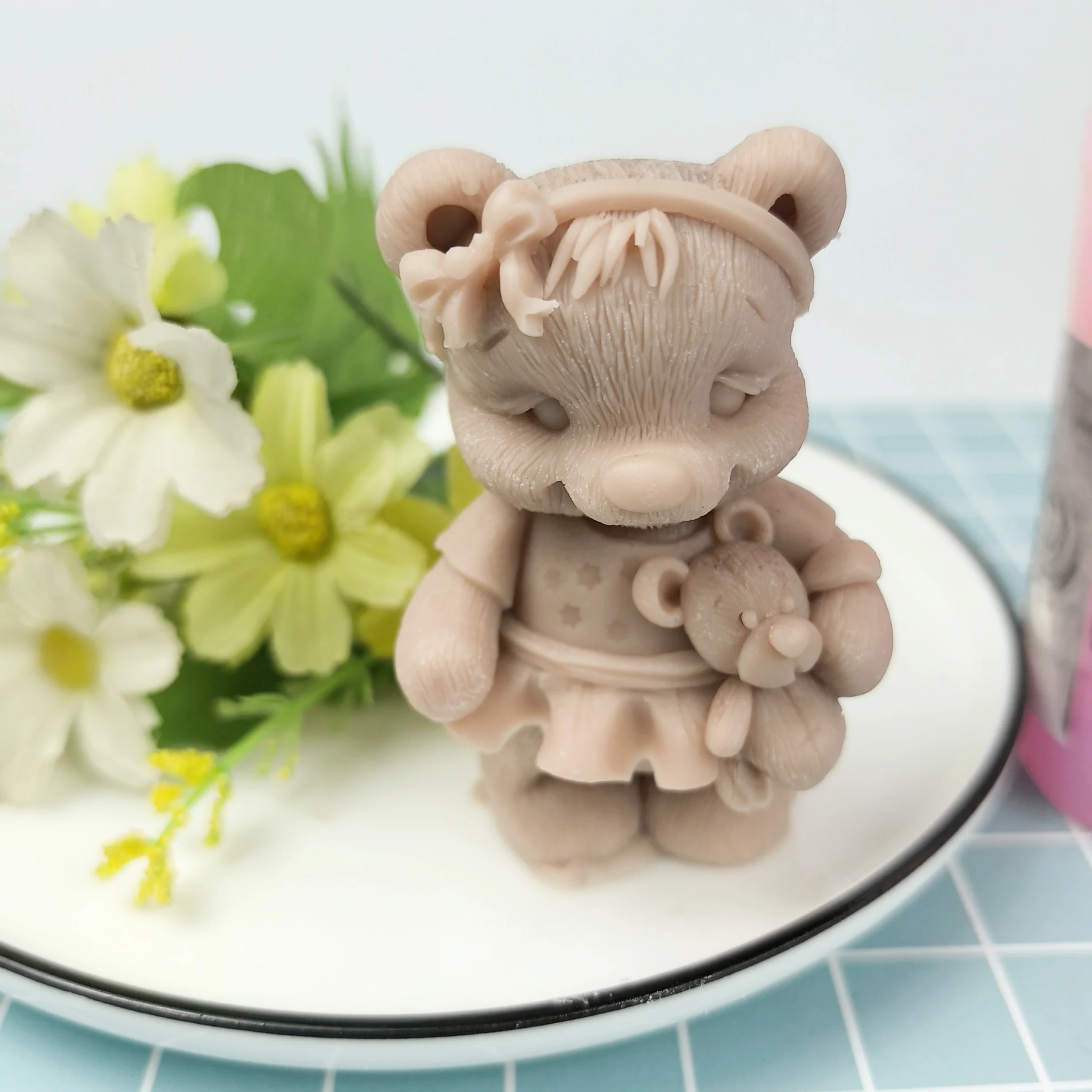 

Bears Candle Mold Animals Moulds Bear Girls Dress Holding Toy Molds Silicone 3D Wedding Birthday Clay Resin Mould