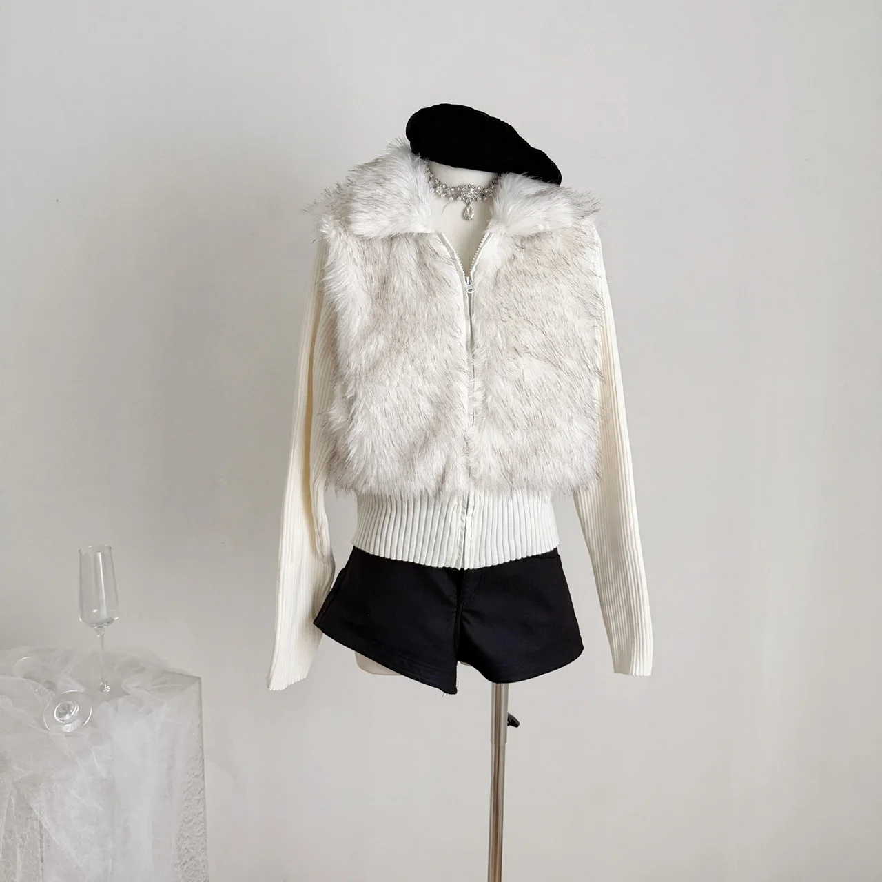 

Women's Autumn Winter Patchwork Faux Fur Fluffy Cardigan Lady Fake Two Pieces Long Sleeve Slim Turn Down Collar Knitted Outwear