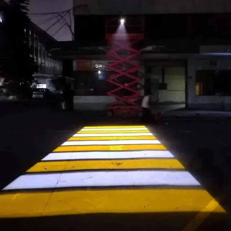 

Sidewalk High Power 200w Zebra Crossing Logo Custom Projection Gobo Light Outdoor Logo Projector Light