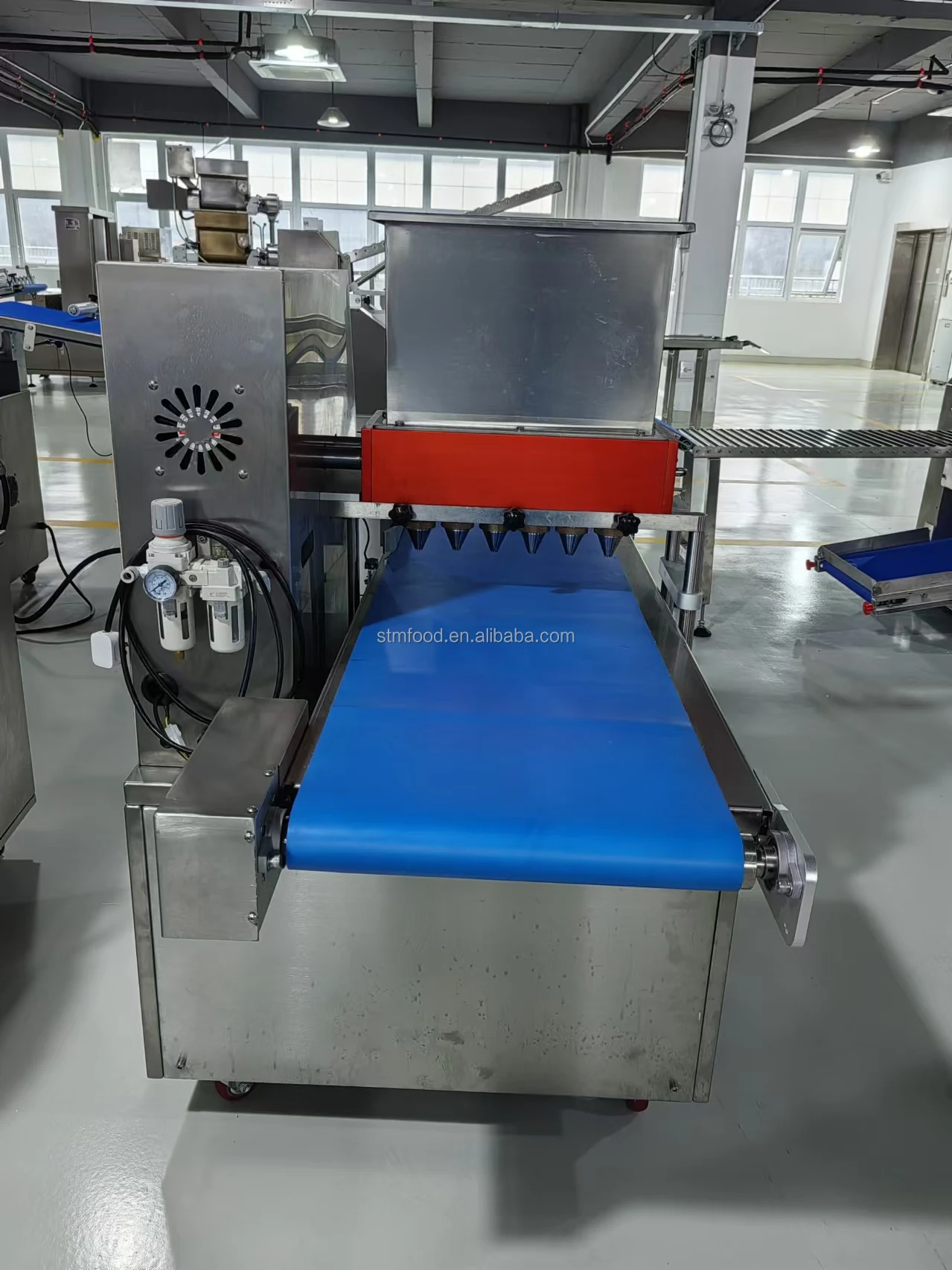 자동 전기 케이크 기계 크림 충전 신제품