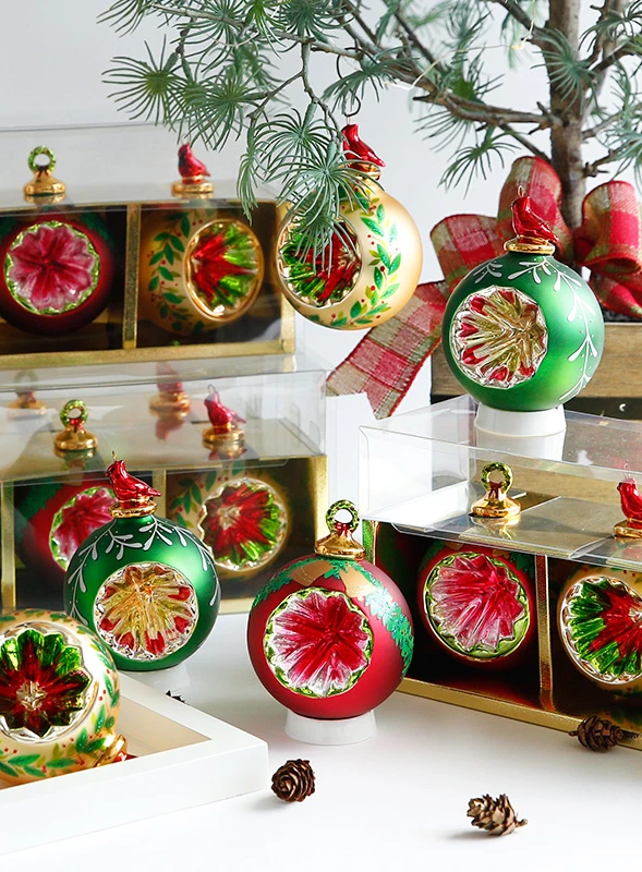 New ceramic Christmas ball of the same style in high-end European shopping malls