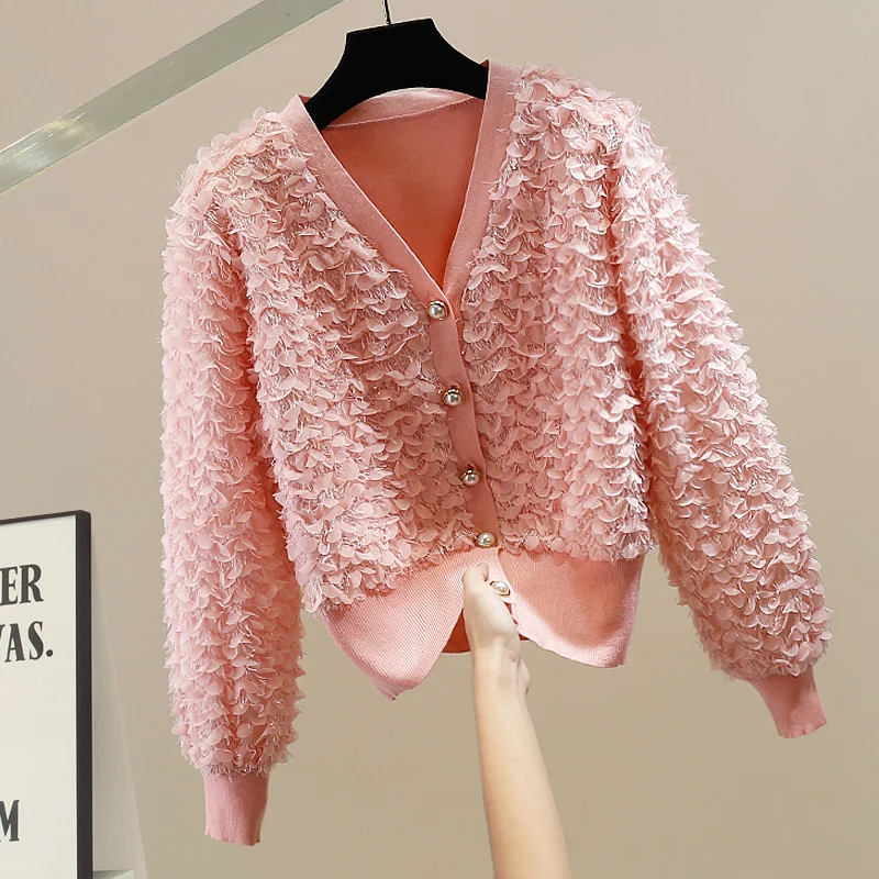 

Faionable Korean Sle Long Sve Single Button Heavy Embroidery irt Versatile Mid-Length Women's Premium Quali Blouse