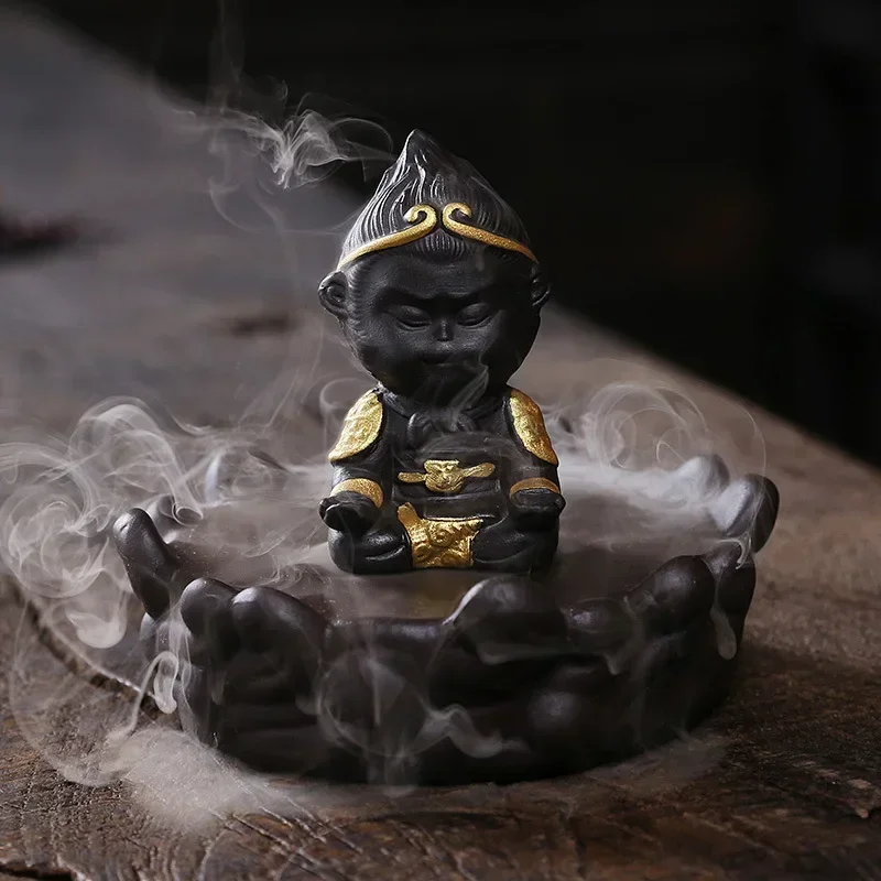 1pc, Ceramic Backflow Incense Burner with Monkey King Figurine and Acrylic Windproof Cover Home Decorations (Without Incense）