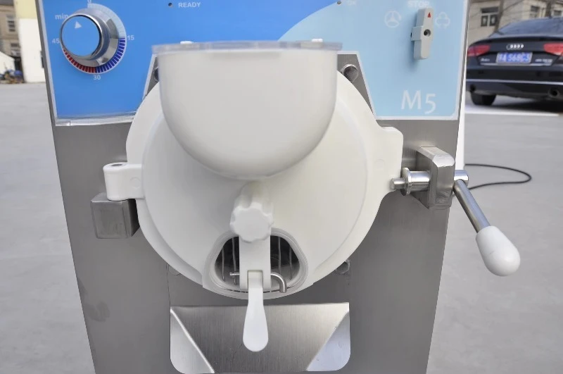 Nueva máquina comercial de helado duro, máquina para hacer helados, congelador con un gran sabor, dos velocidades