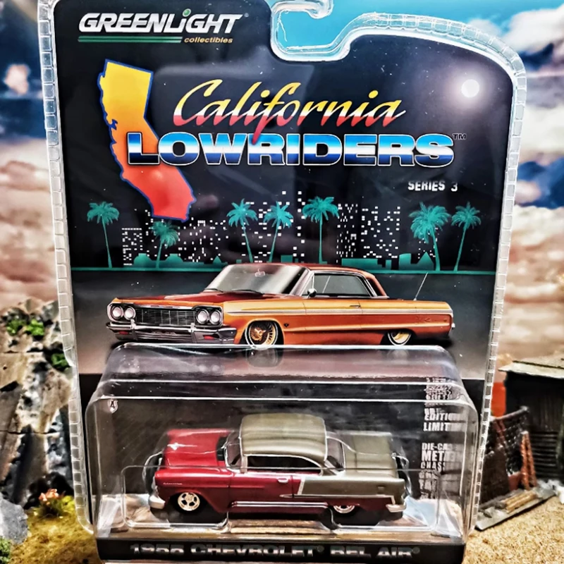 GreenLight 1:64 1955 Chevro Bel Air Ruby Red and Matte Bronze Car Driver Model Car Static Display Collection Toy Gift Less Stock