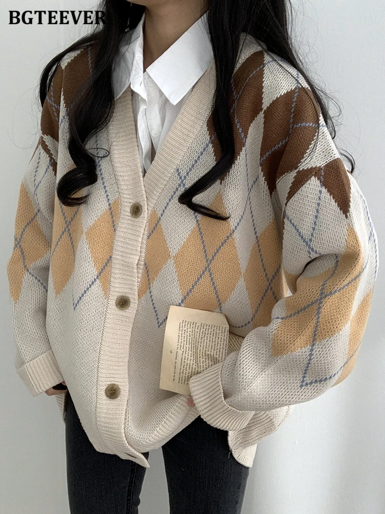 BGTEEVER Winter Beige Argyle Cardigan Women with Buttons Oversize Jacket Loose Thick Warm Knitted Cardigan for Women