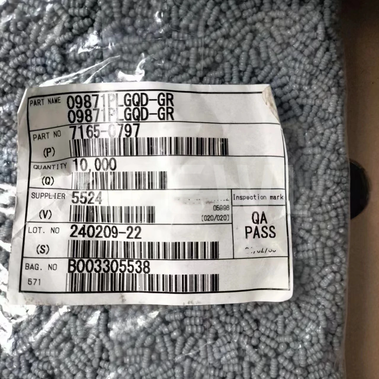 

New original high-quality 7165-0797 automotive parts waterproof connector waterproof plug blockage