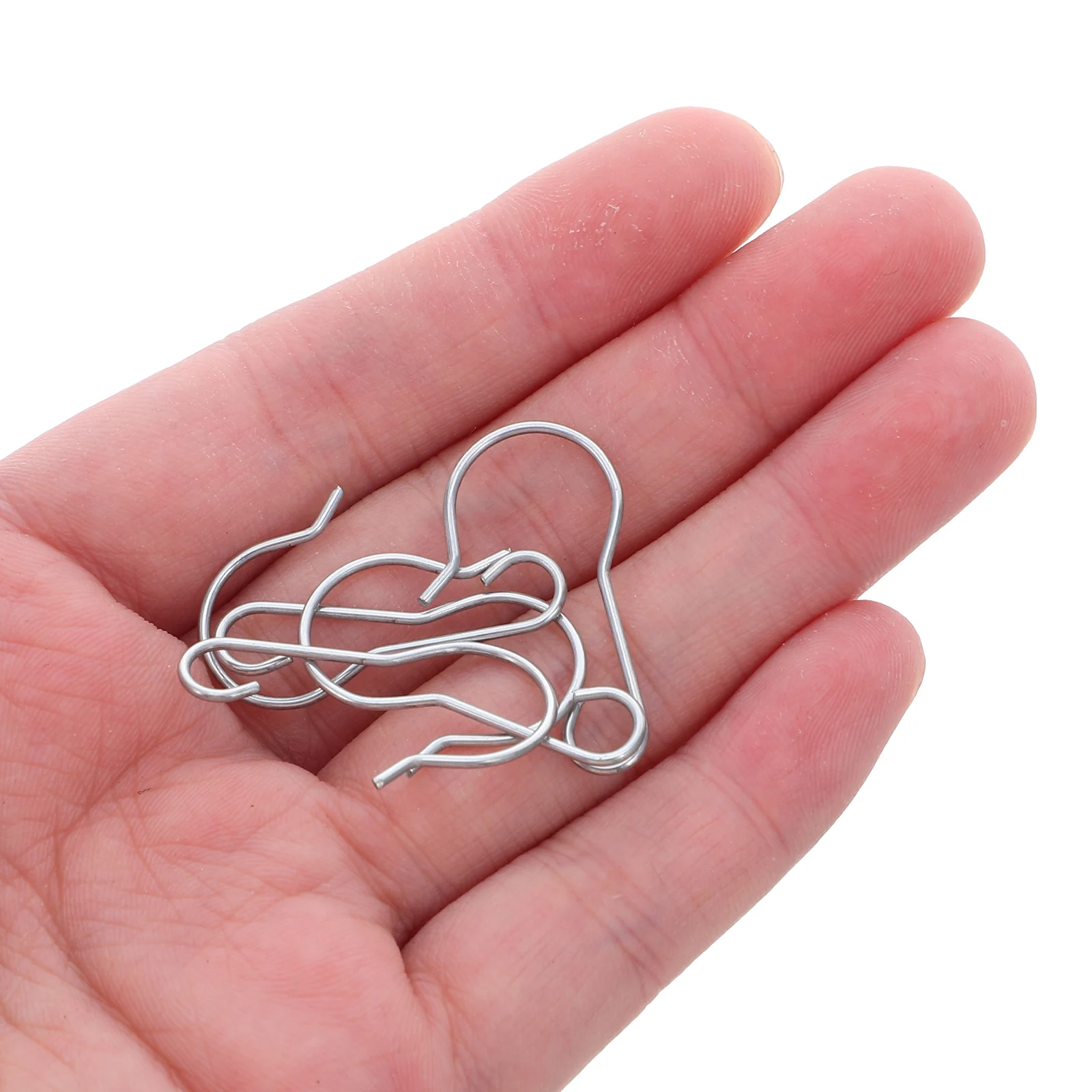 

200Pcs Ornament Hooks Decorative Metal Hanging Clip for Patio Ceiling Garden Lantern Hooks String Lights Outdoor Use