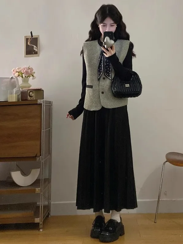 

Женский модный комплект больших размеров для осени и зимы: элегантный жилет и плиссированная юбка