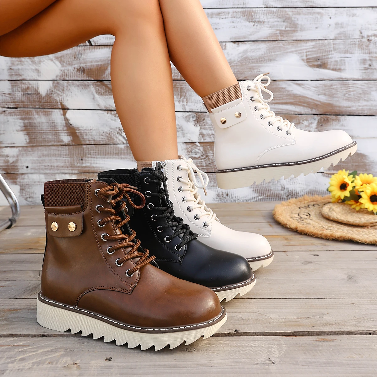 

2026 new women's boots button decoration lace up zipper flat bottom women's short boots women's winter shoes