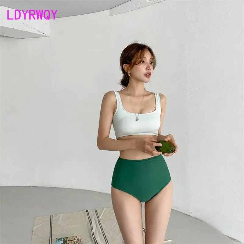 

New women's split high-waisted pants, swimsuit, sexy skinny and small chest, gathered in a vacation bikini