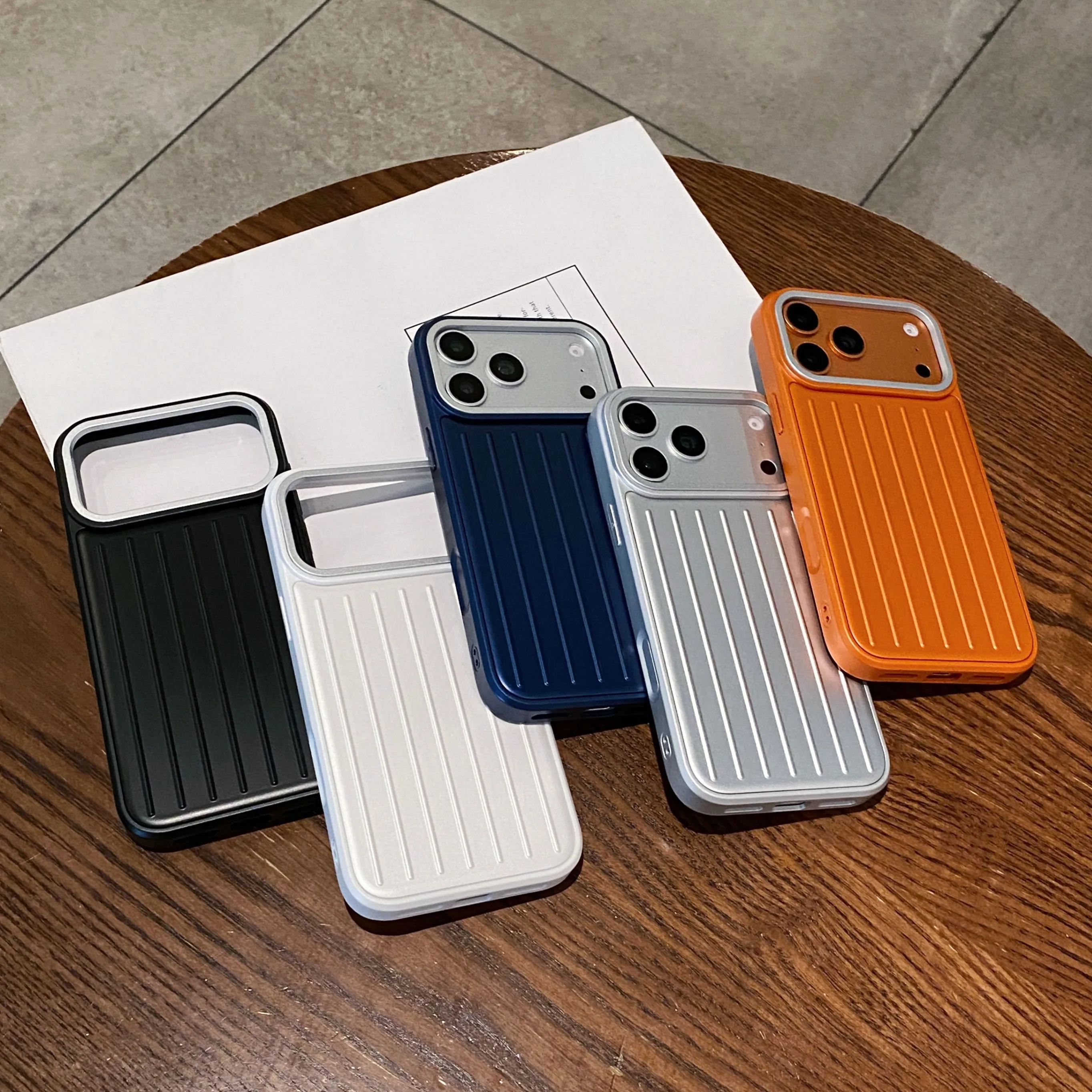 

Luxury Striped Luggage Texture Phone Case for iPhone 17/16/15/14/13 pro Max Titanium Glossy Color Business Cover