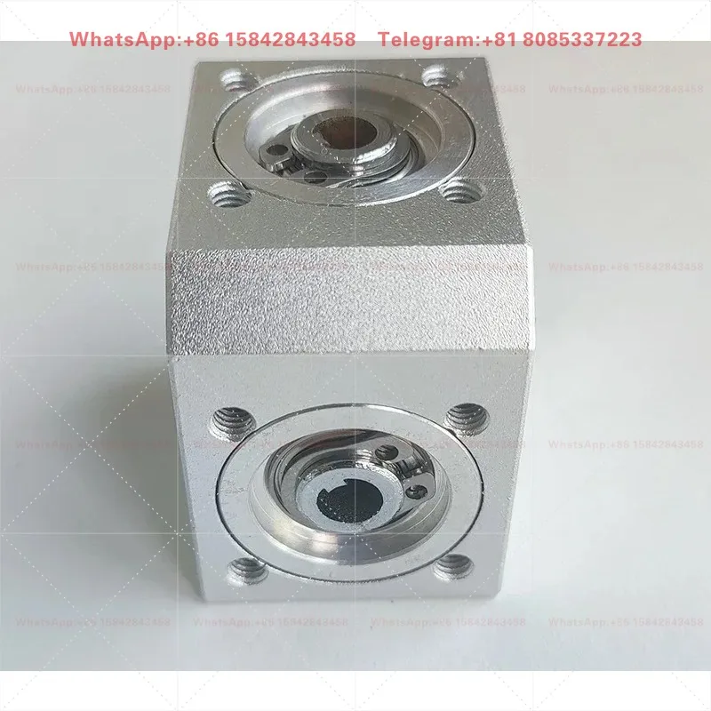 Hole Type Precision Steering Gear Compact Structure Stable Operation Fine Appearance Small Installation Space