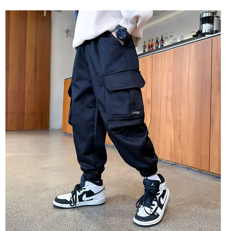 Boys Pants Spring and Autumn Casual and Handsome Pants Teenage Boys Loose Fitting Cargo Pants