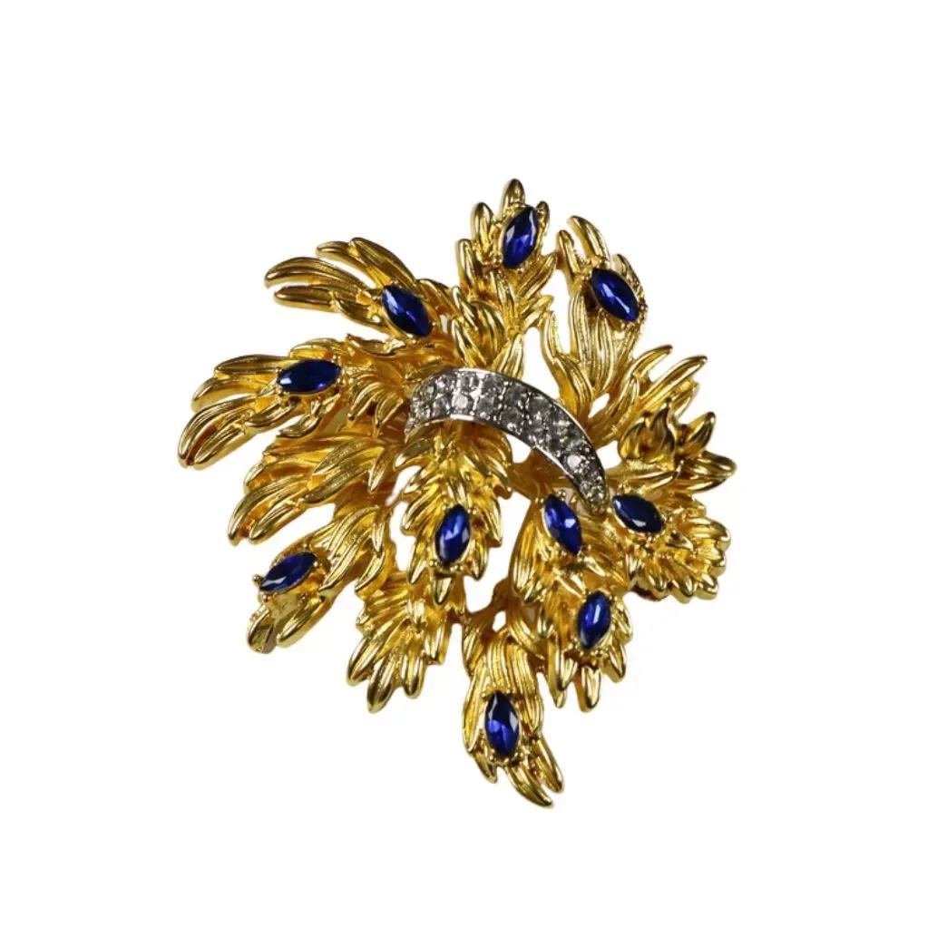 

Regal Industrial Crystal Brooch ,Gold-Plated Floral Jewelry for Women, Luxury Banquet Gala & Anniversary Gift Accessories