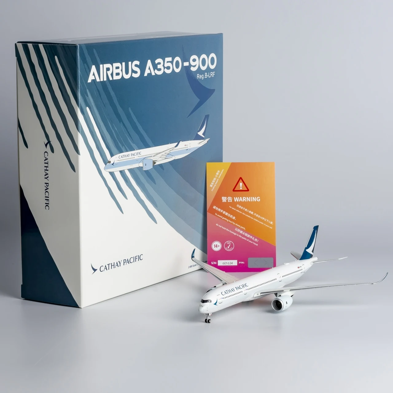 39077 Alloy Collectible Plane Gift NG Model 1:400 Cathay Pacific Airbus A350-900 Diecast Aircraft Jet Model B-LRF