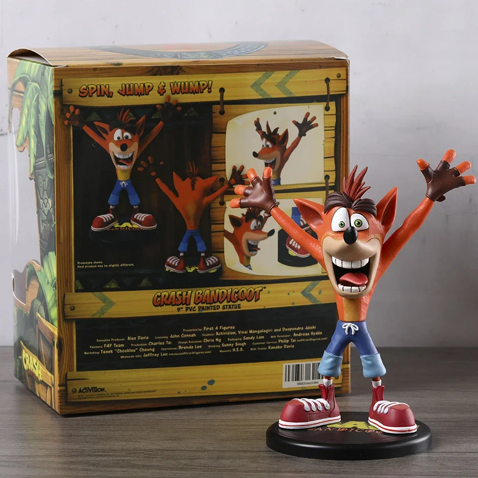 

Large Crash Bandicoot PVC Figure Doll Collectible Model Figurine Toy 22cm
