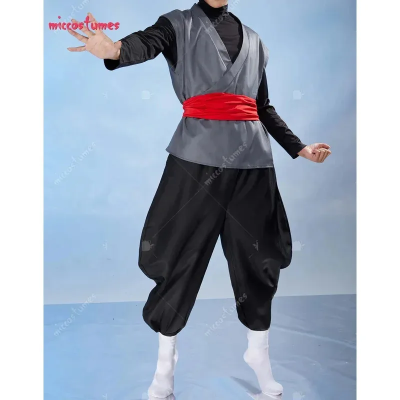 بدلة الكونغ فو للرجال من Miccostumes مع أقراط أزياء تنكرية سوداء للهالوين