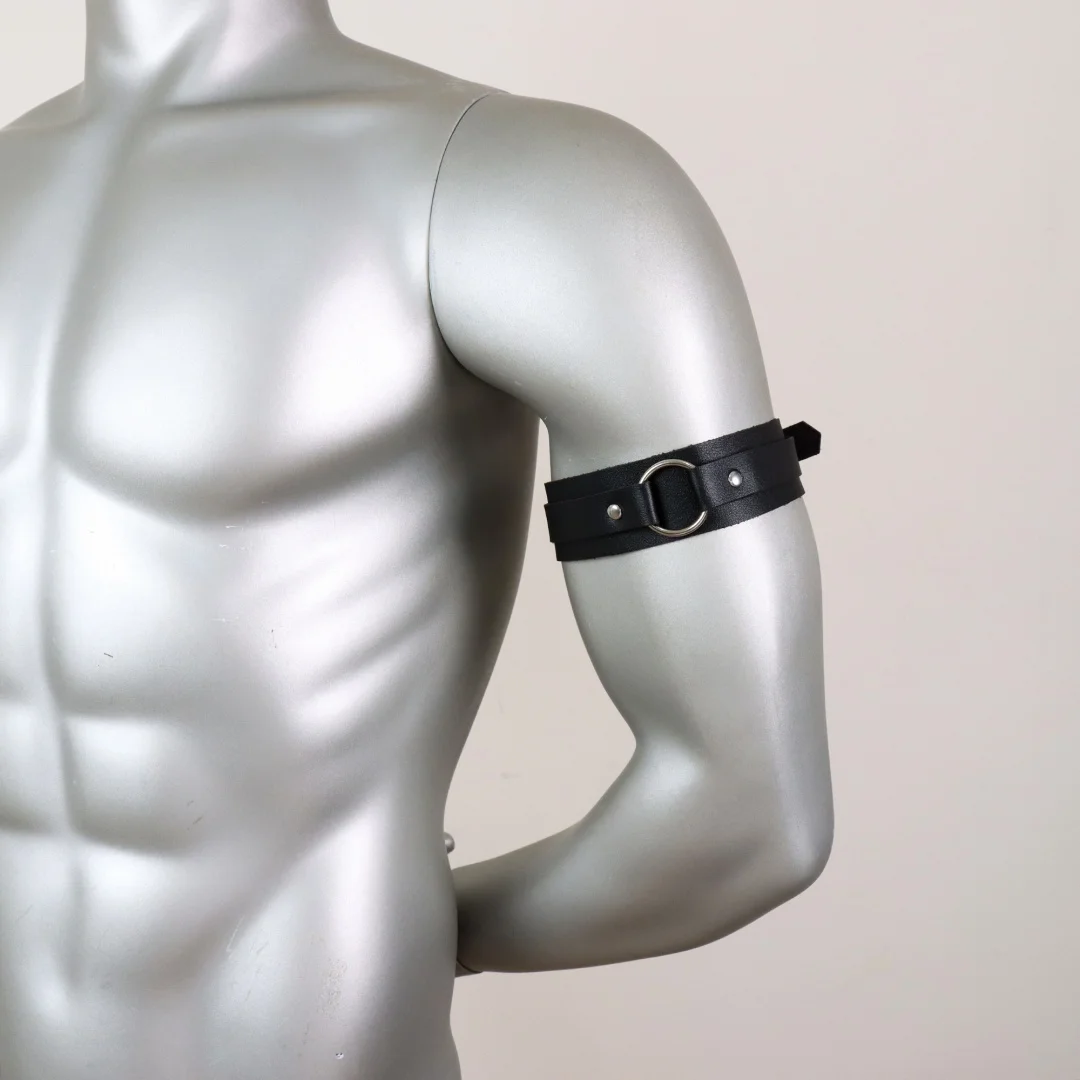 Oberarm-Armband aus schwarzem Leder für Herren, elastisch, verstellbares Armband, Herren-Arme, Geschirr, Gürtel, Kostüm für Nachtclub, Cosplay-Gürtel – Detail 6
