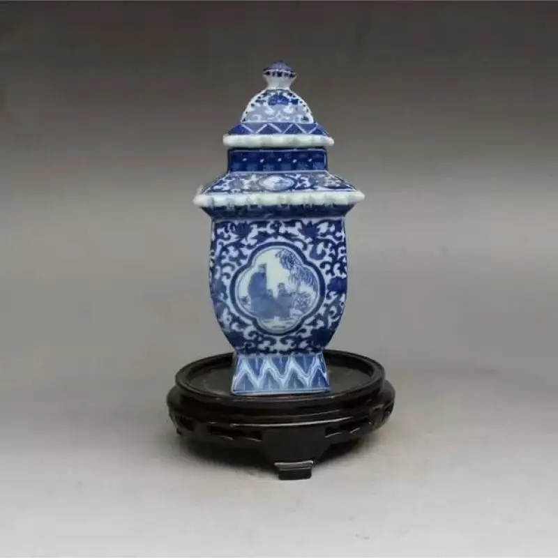 

Chinese Blue and white Porcelain qing Dynasty Traditional Classic Pagoda shaped tea jar vase15cm