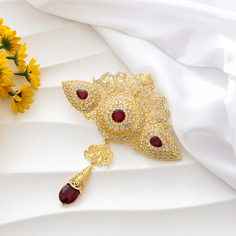 Traditional Arabian Golden Brooch Craft Gem Tassel Authentic Ethnic Jewelry for Middle Eastern Weddings Cultural Events