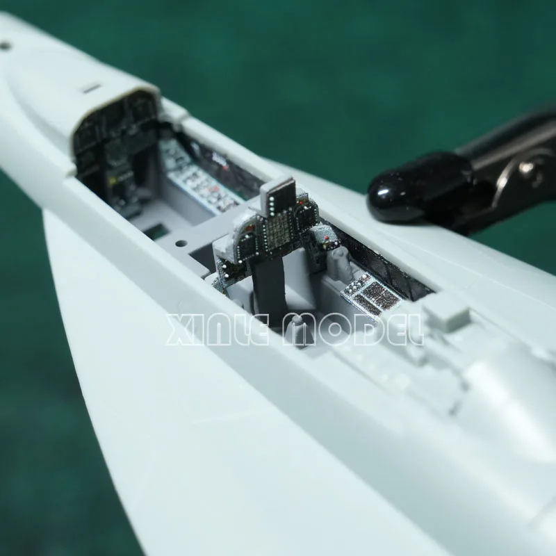 Lanbo أداة ملونة ثلاثية الأبعاد 72130 مقاتلة F-18G الأمريكية لـ Aidemei 1/72 #2