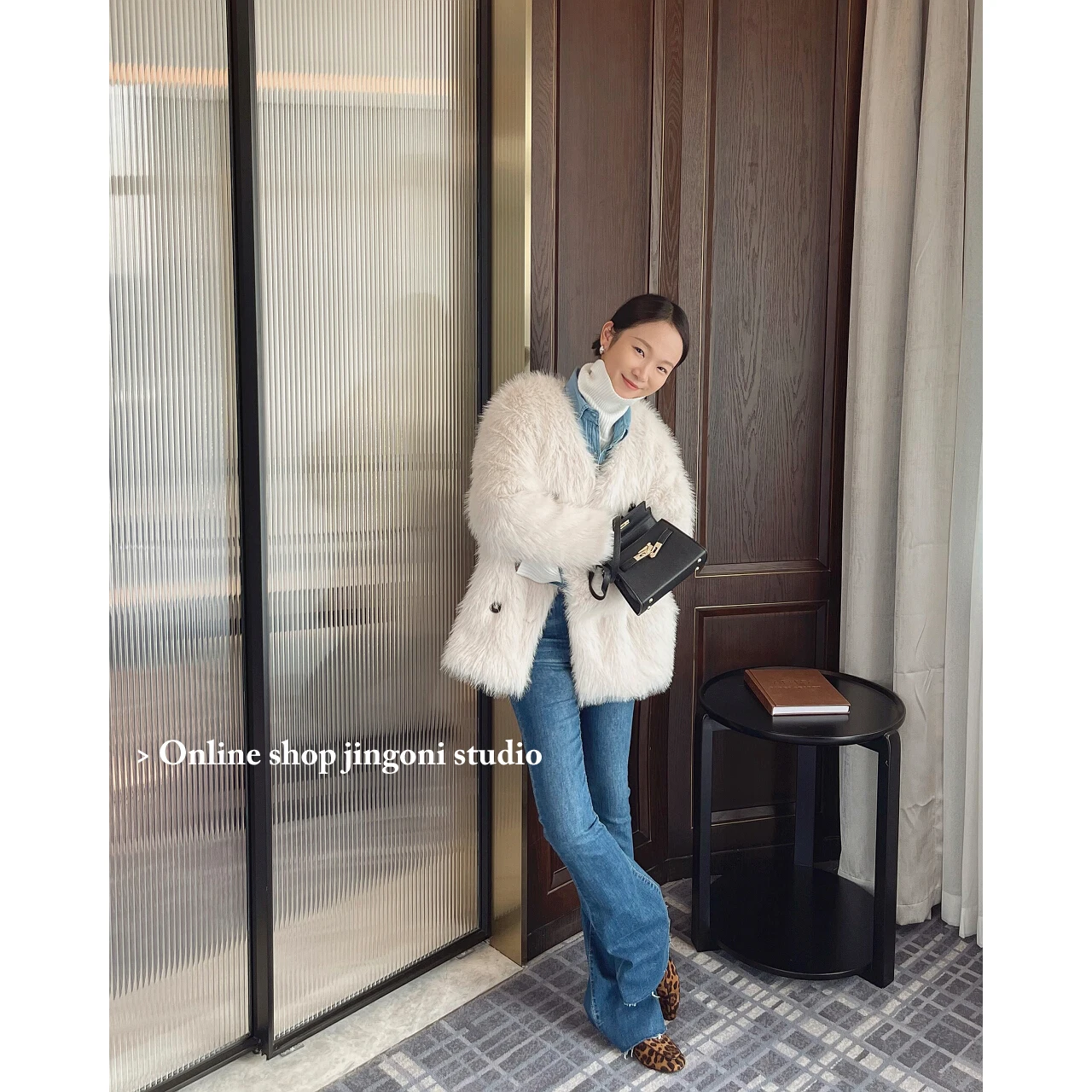 2022 Women Faux Fur Teddy Jackets Blazers Trench Coats Y2k Clothes Parkas Heavy Down Winter Crop Oem Stylish Cardigans Tops Warm