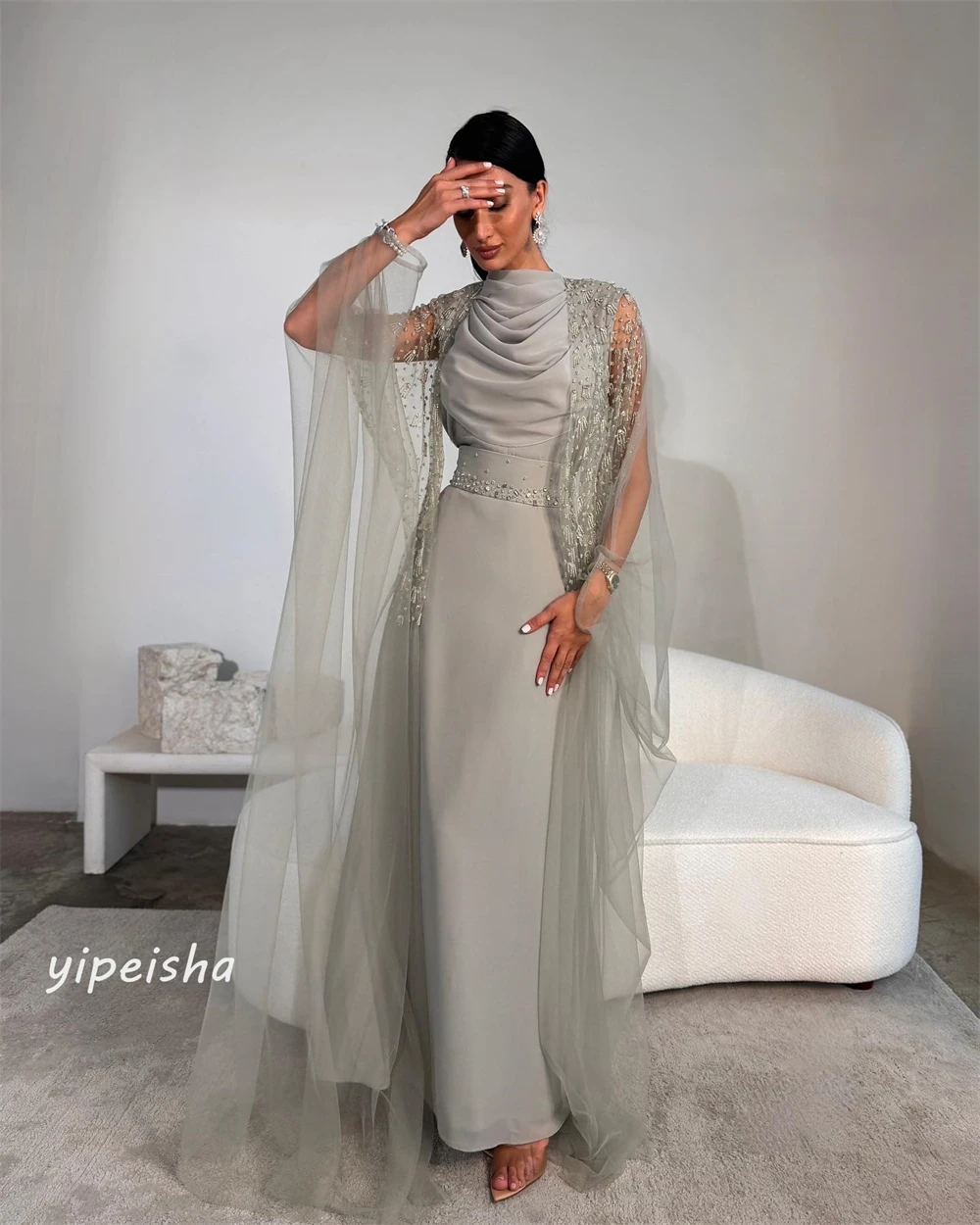 Jersey berpayet Ruched Quinceanera A-line kerah tinggi Bespoke gaun acara gaun Midi