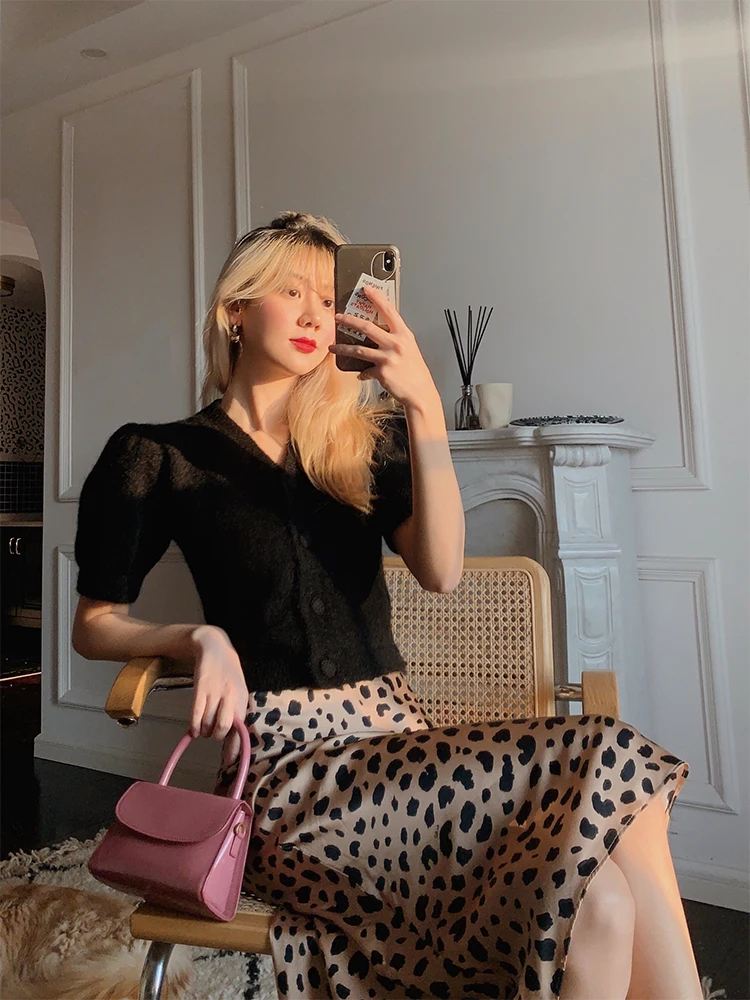 

Вязаный свитер Bla в винтажном стиле, свободный, из мохера, для повседневной носки, ветрозащитный, стройнящий, открытый кардиган, универсальный, женский, модный