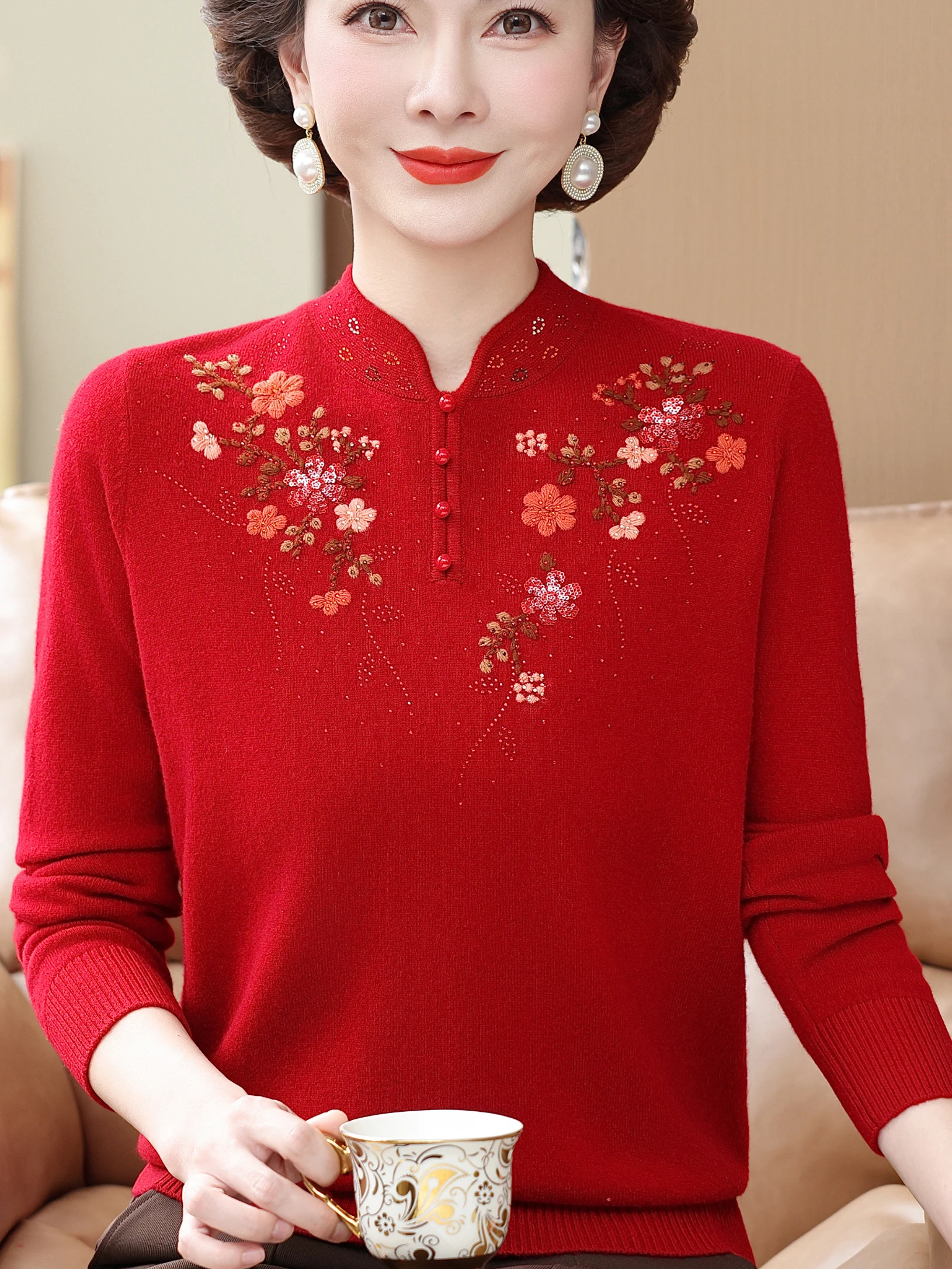 

Ele Полный шерстяной свитер с вышитым воротником для женщин среднего возраста и ли. Теплый слинг осень-зима Fa...