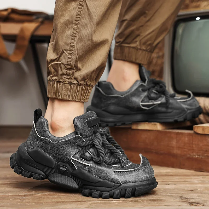 

Новые мотоциклетные ботинки из натуральной кожи, повседневные кроссовки на массивном каблуке, модные удобные ботильоны на танкетке, мужские лоферы на плоской платформе, нескользящие