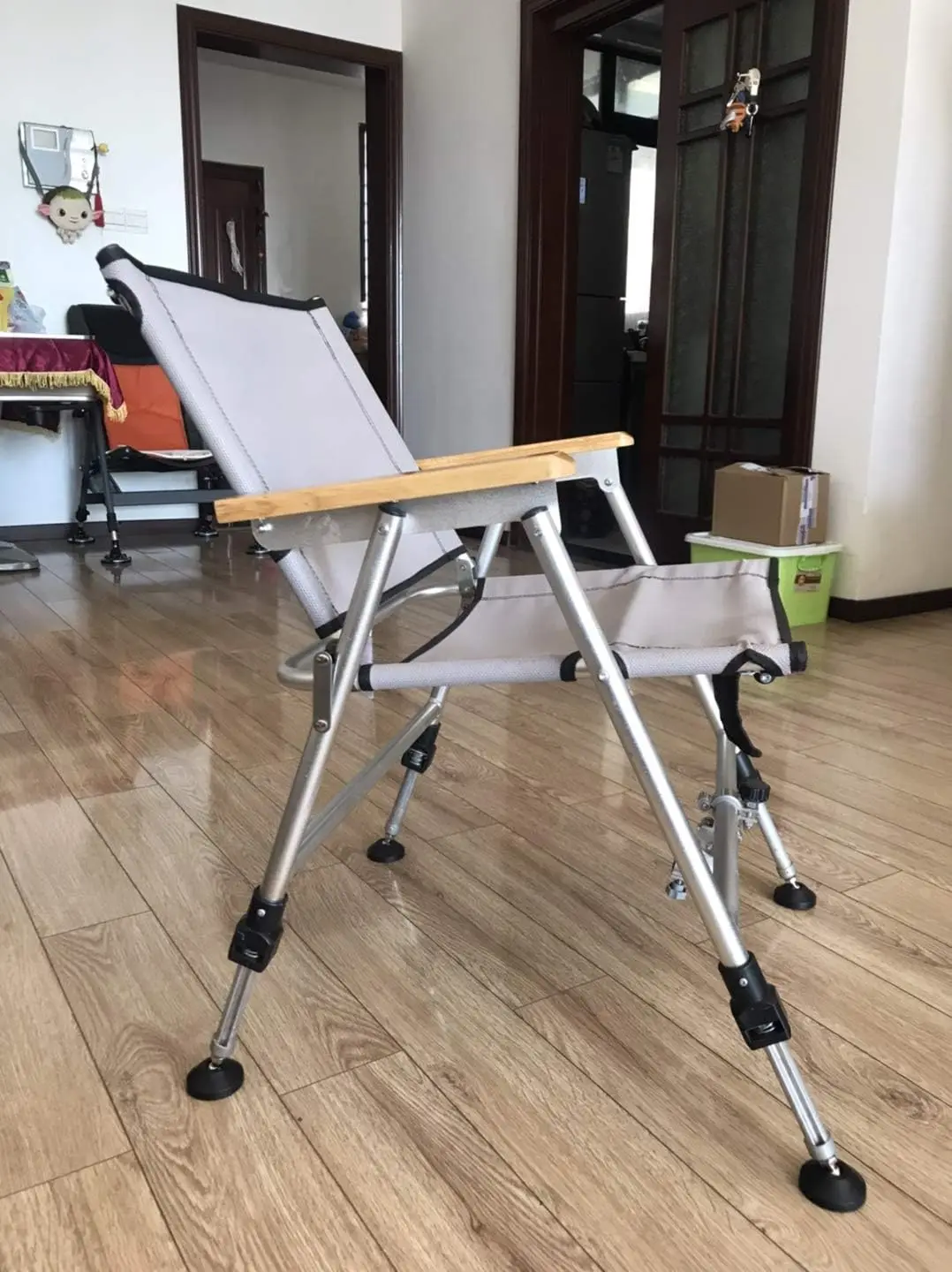 4 szt. Nylonowa uniwersalna stopka regulacyjna z gwintem M8 M10 M12 M14 M16 gumowe siedzisko antypoślizgowe tłumiące osłona mebli podkładka ślizgowa — zdjęcie 7