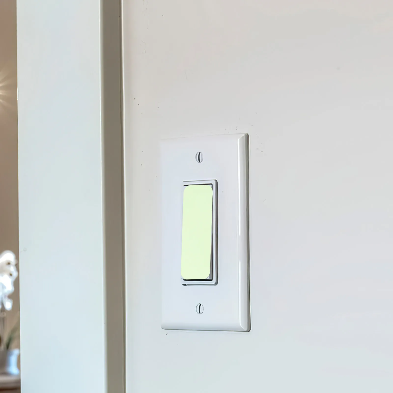 

Night Luminous Stickers Adhesive Luminous Decals No Scratch Wall Safe Easy Apply Remove for Home Light Decor Glow in Dark