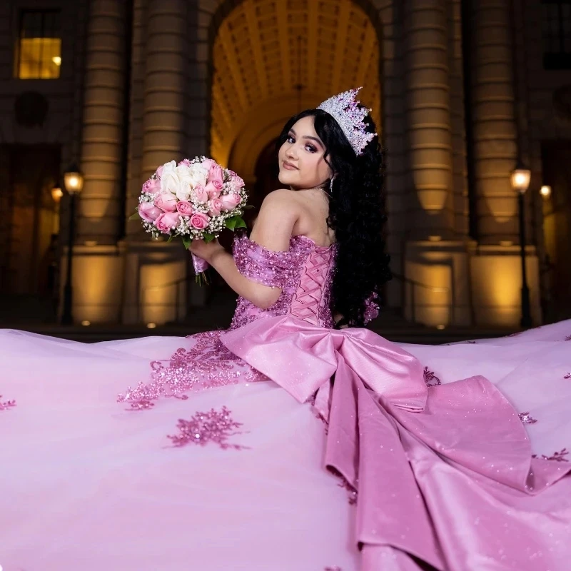 Luxury Pink Quinceanera Dress 2024 Applique Lace Beads Tull Princess Ball Gown Sweet 15 Vestidos De XV Años Party Gown