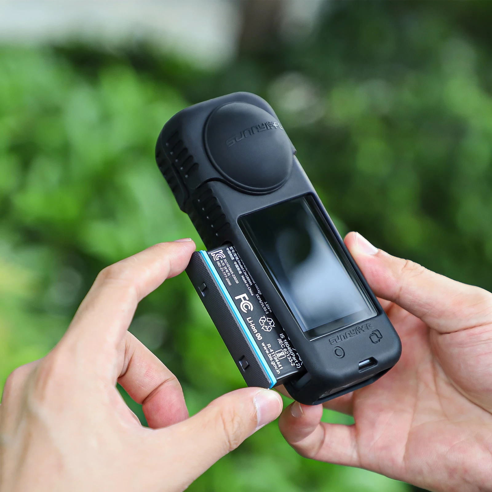 Copriobiettivo per Insta360 X5 X4 Accessori di copertura protettiva Insta360 X5 Fotocamera Custodia protettiva per obiettivo in silicone antipolvere e antigraffio