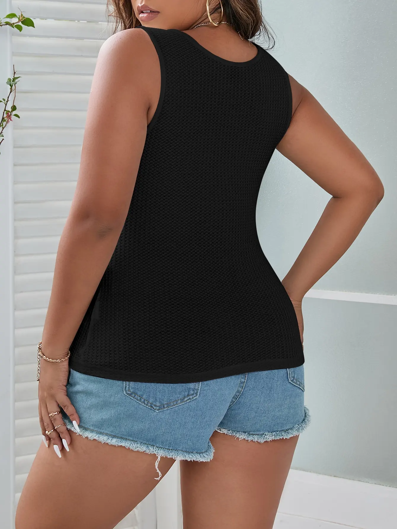 Women's Plus Size Waffle Knit Tank Top, Casual Henley Button U-Neck Sleeveless Vest, Slim Fit Basic Cami For Ladies