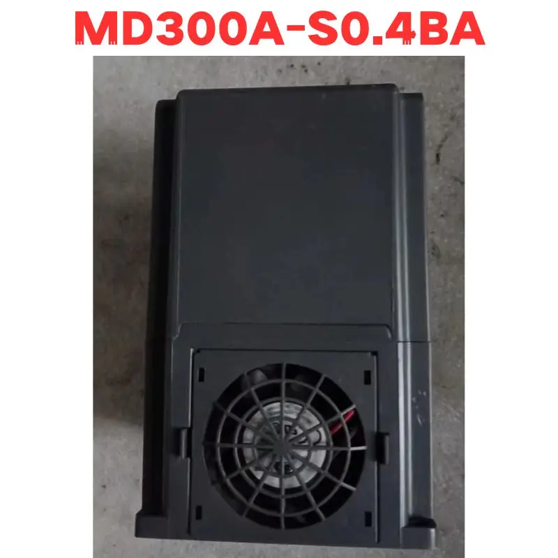 Second-hand MD300A-S0.4BA MD300A S0.4BA Inverter Tested OK