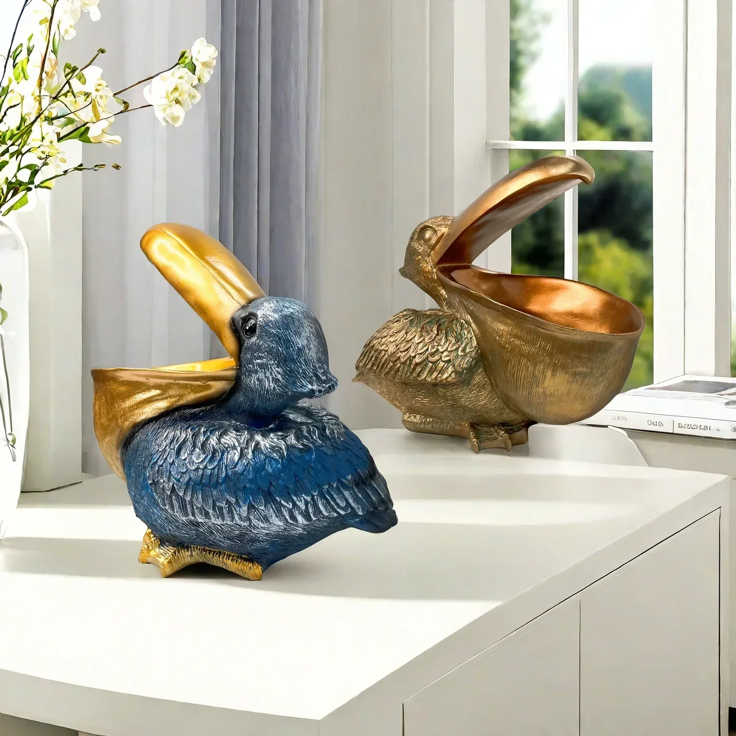 Resin Handicraft Pelican Golden Bird Desktop Storage Container Candy Put Tray Away the Ornaments Living Room Tabletop Crafts