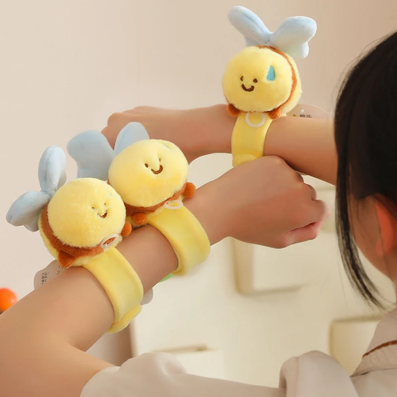 Pulling Plush Toys Bee Plush Bracelet Children's Plush Clap Ring Toy Creative Gift That Vibrates