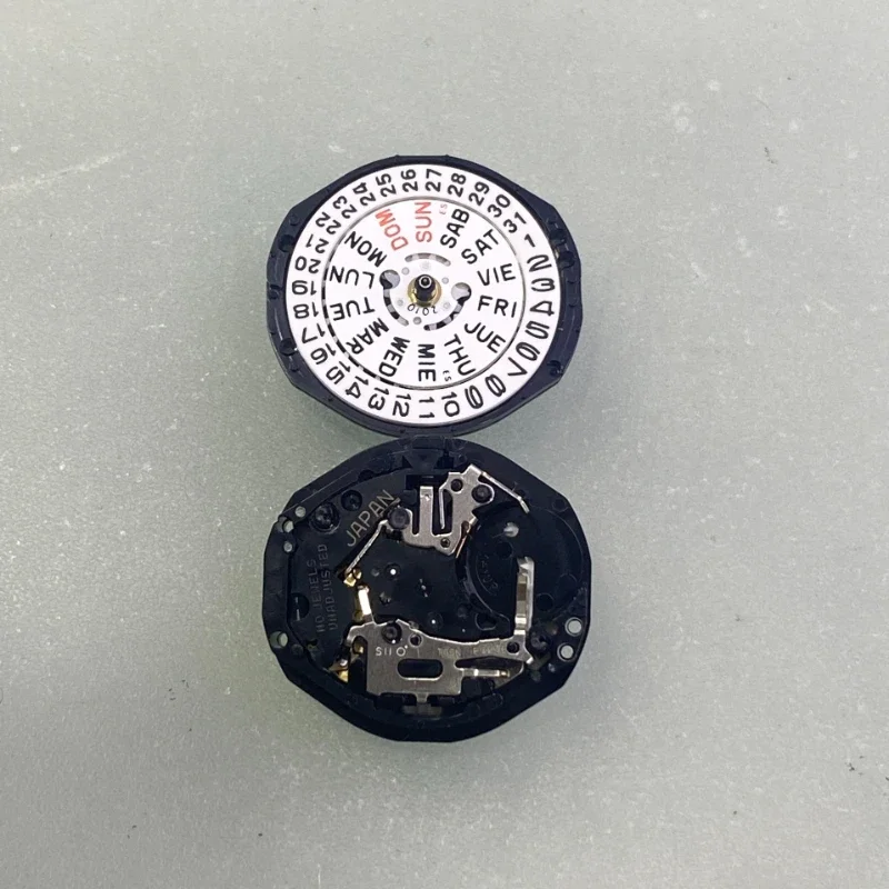 brand new original Japanese movement PC23A movement three-needle quartz movement 3 o'clock dual calendar full English