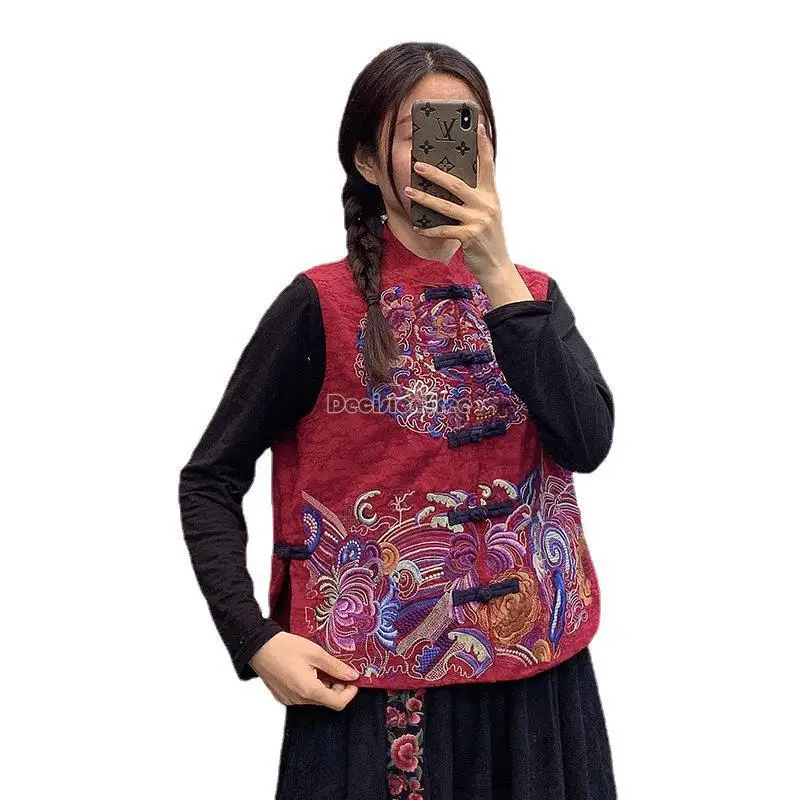 Chinese national embroidery vest women elegant cotton linen vests sleeveless coat women short qipao style vest china tops