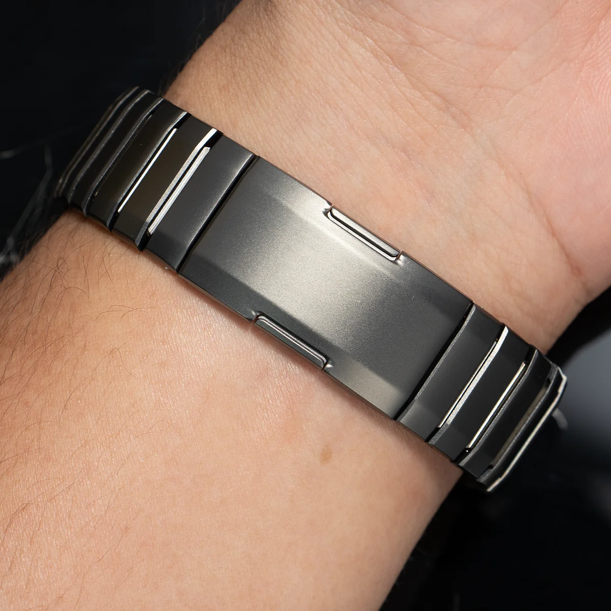 حزام من الفولاذ المقاوم للصدأ  - مراجعة Huawei Smartwatch Accessories وسعره