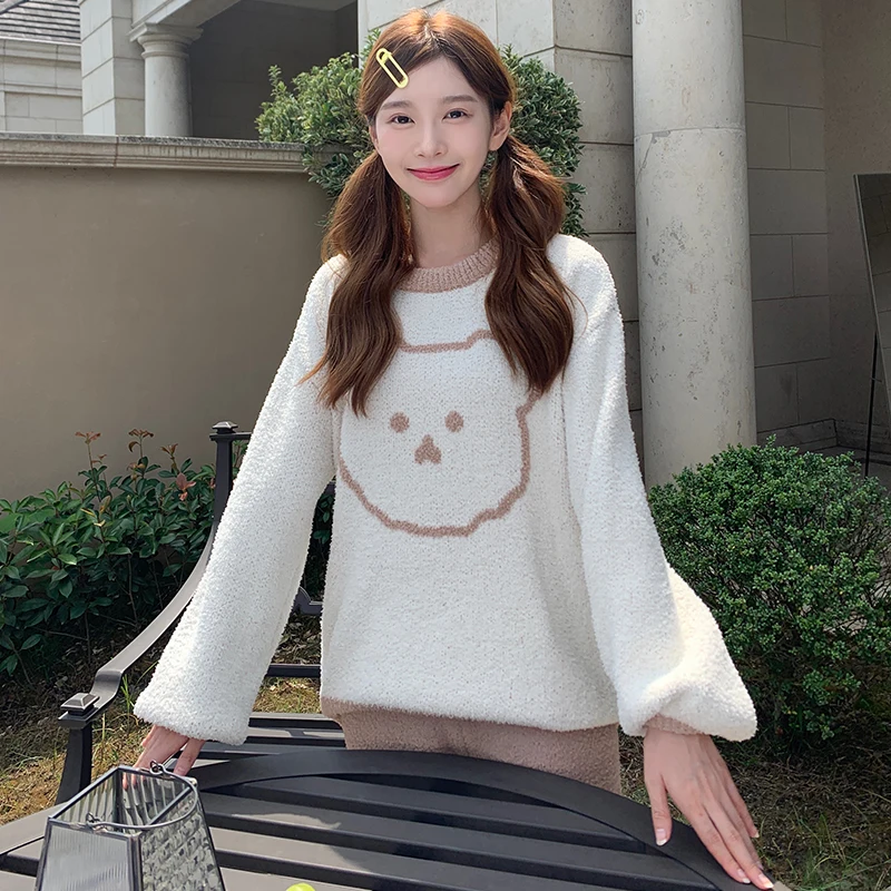 

Новая осенне-зимняя женская домашняя одежда для отдыха с лицом медведя.