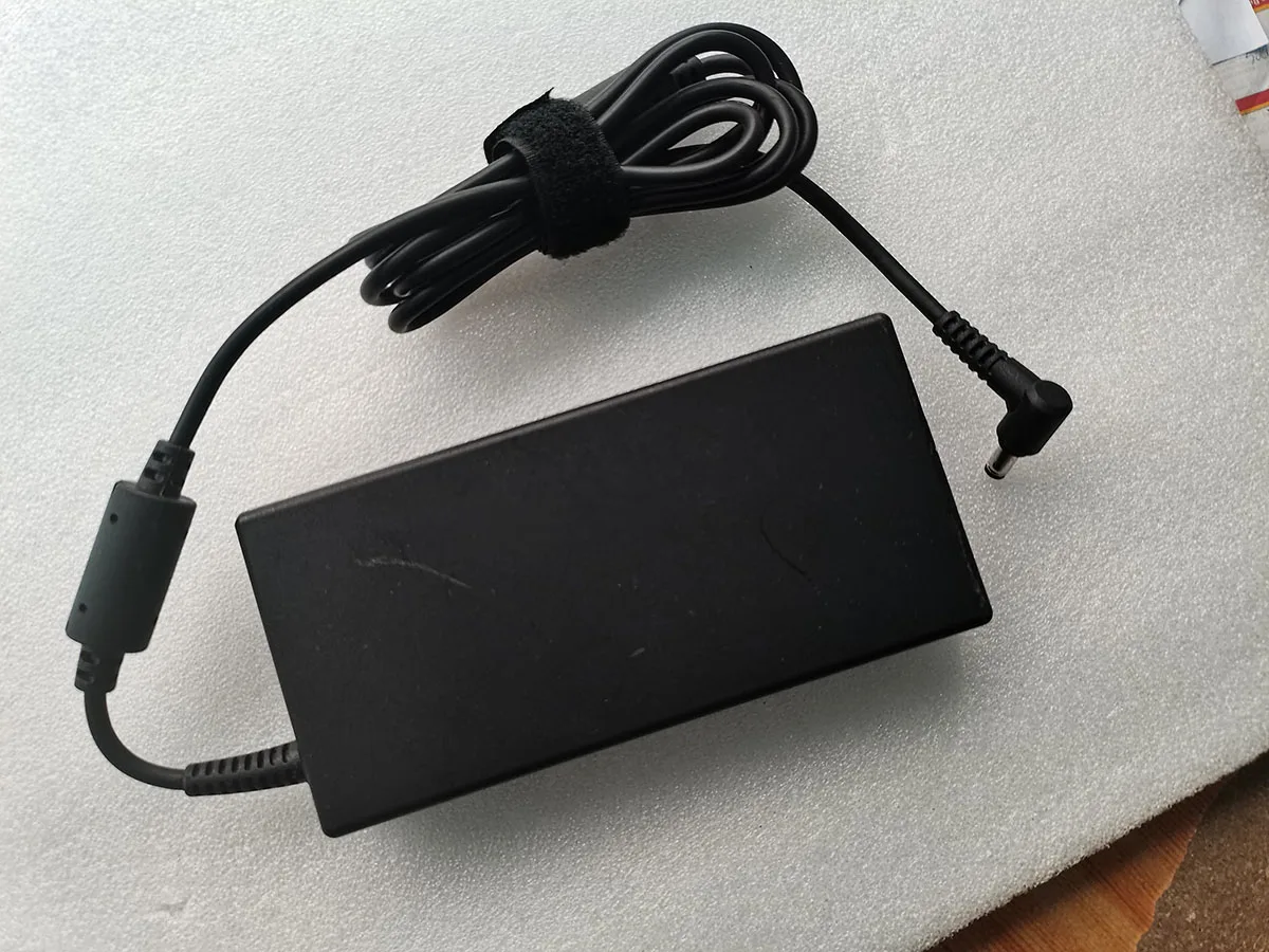 OEM LITEON 230W 20.0V 11.5A PA-1231-26 For System76 Technical Documentation Oryx Pro (oryp9) 5.5mm*2.5mm AC Adapter