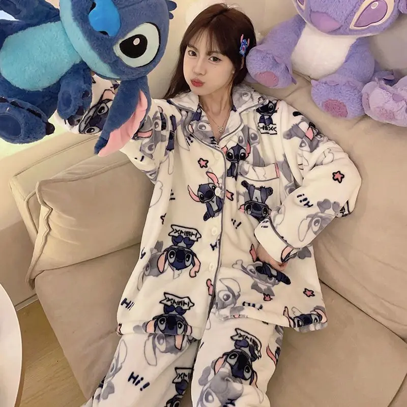 2025 New Coral Velvet pajamas,  Cartoon Crayon Shin chan Crocodile Party, Cute Hello Kitty Autumn/Winter Home Furnishing Set