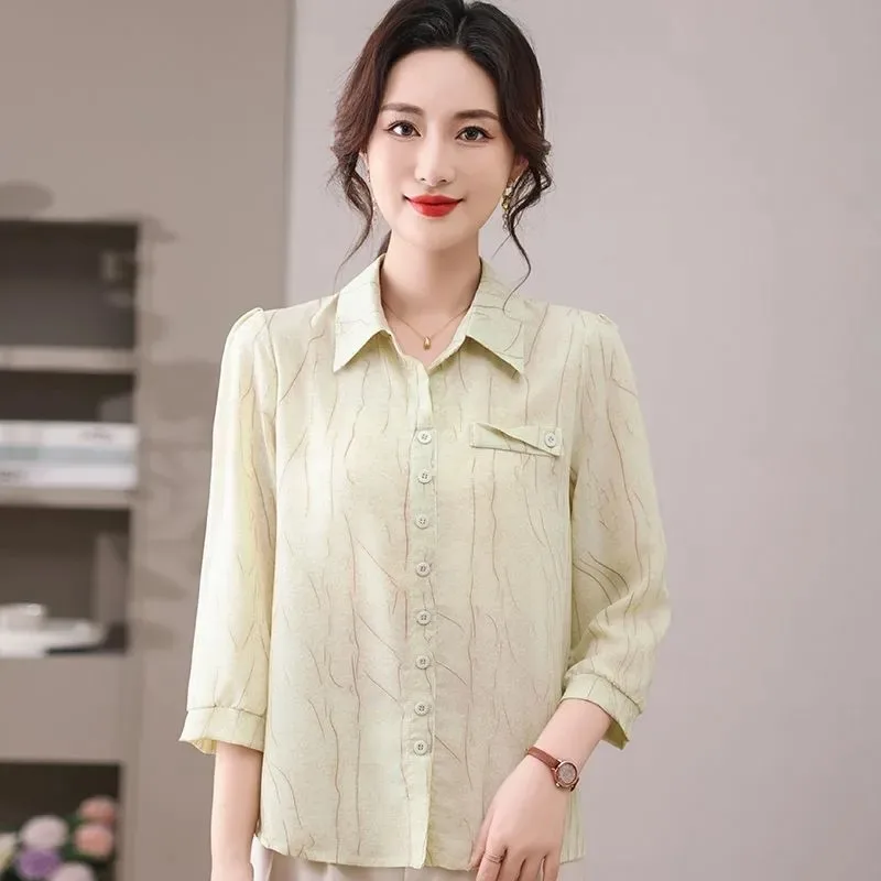 

Women's Light Green Tree Branch Print Three Quarter Sleeve Shirt Casual Turn Down Collar Blouse with Pocket