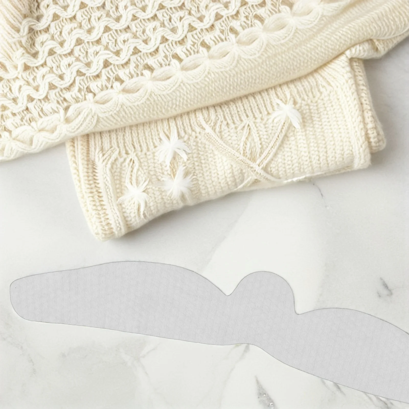 

20Pcs Abdominal Sweatproof Pad Cotton Nonwoven Absorbent Pads for High Intensity Training Soft Comfortable Easy Clean