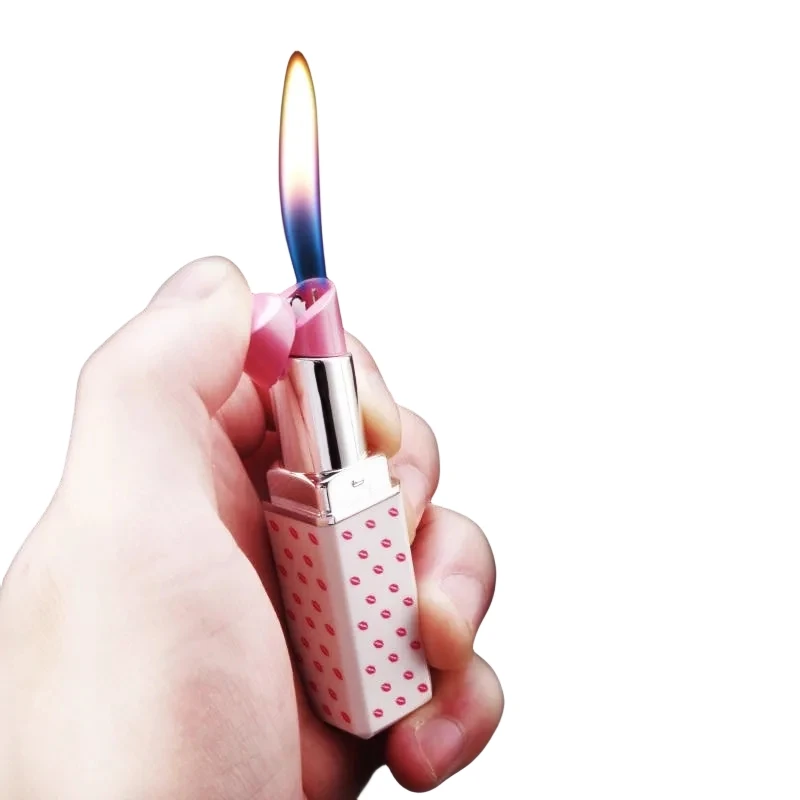 New Creative and Fun Styling Women\'s Lipstick Open Fire Lighter Small and Portable, Suitable for Surprising Friends